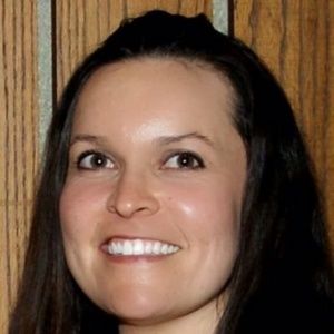 Meet your Posher, Ella